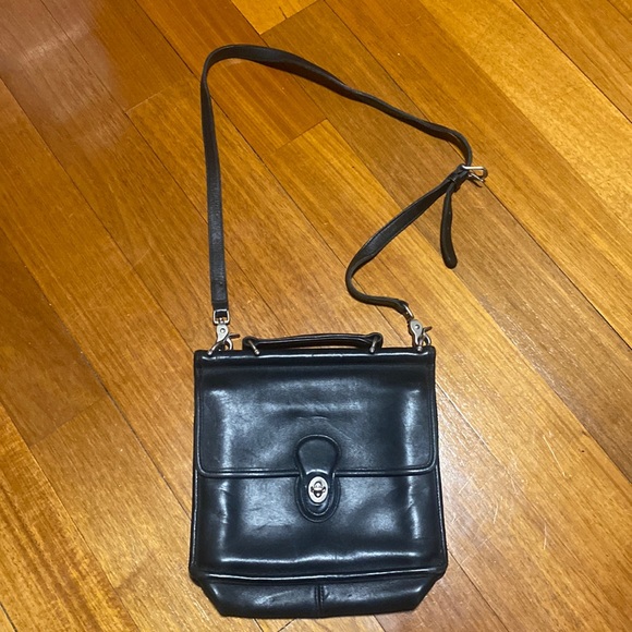 Coach Bags Vintage Leather Coach Crossbody Bag Poshmark